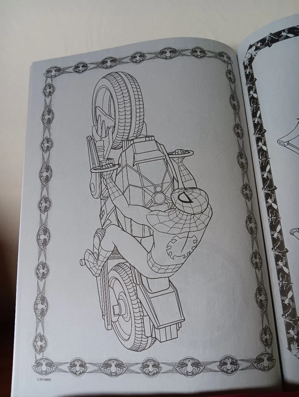 Marvel Ultimate Spiderman Coloring Book